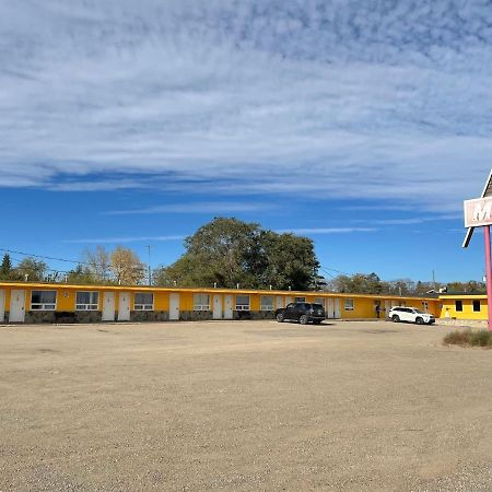 Dundurn Motel Ngoại thất bức ảnh