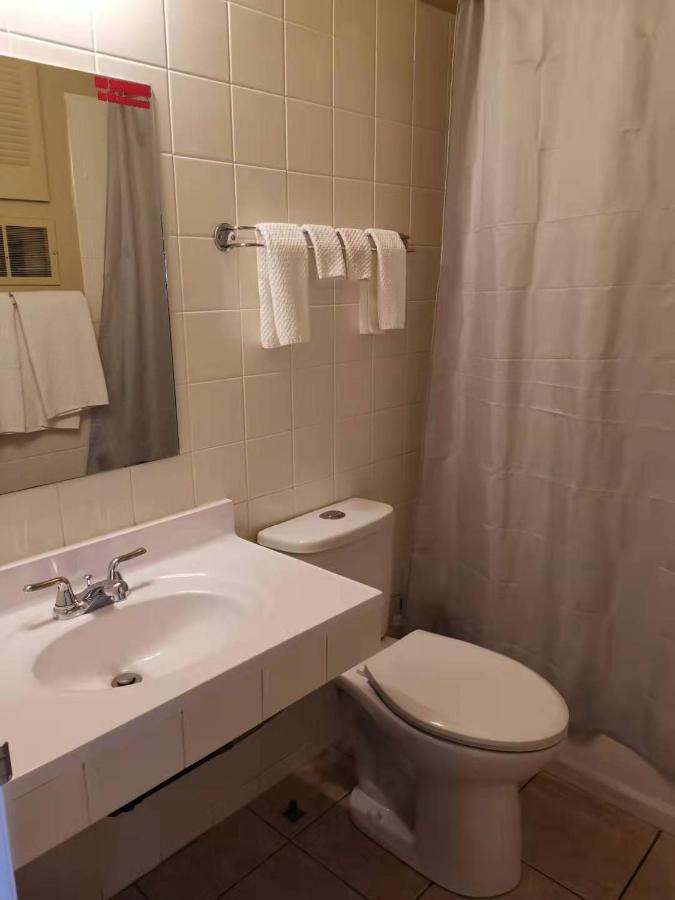 Dundurn Motel Ngoại thất bức ảnh