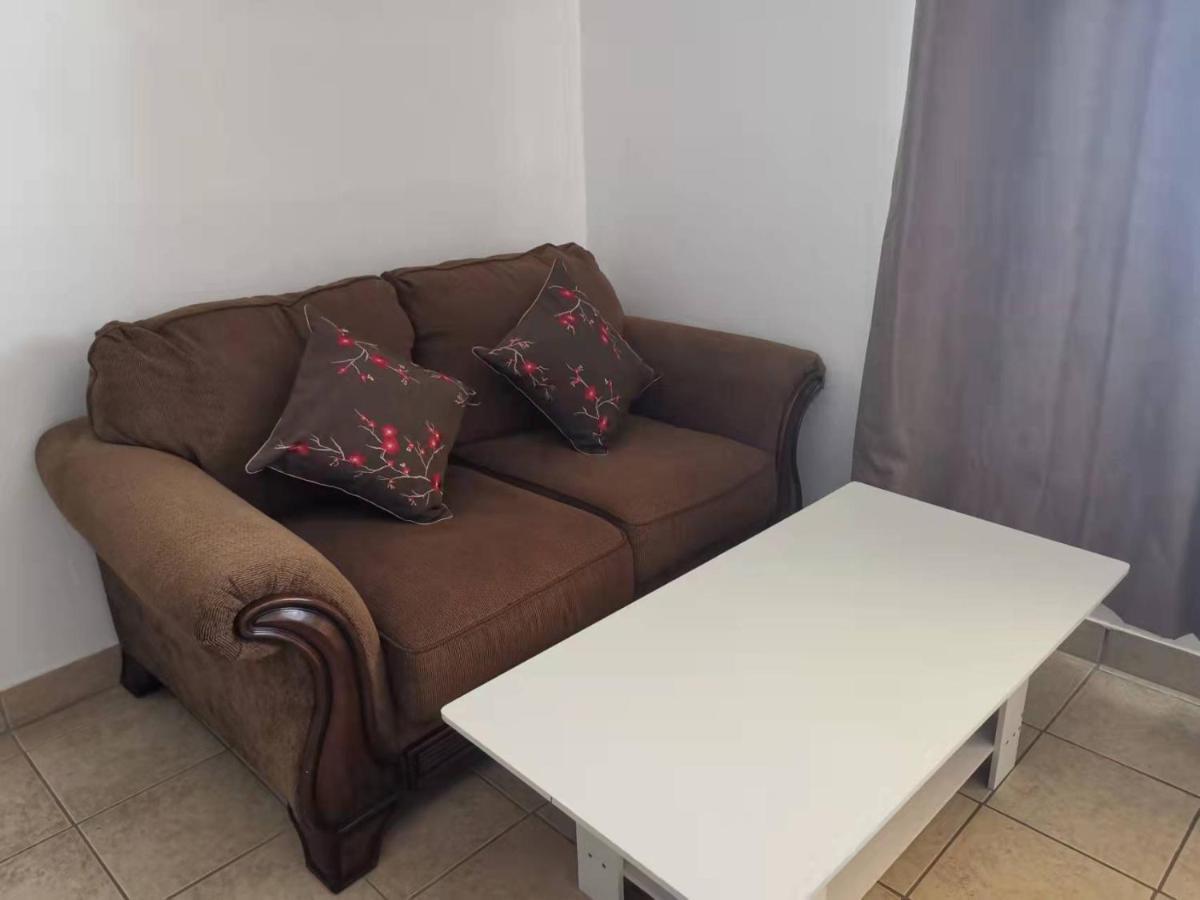Dundurn Motel Ngoại thất bức ảnh