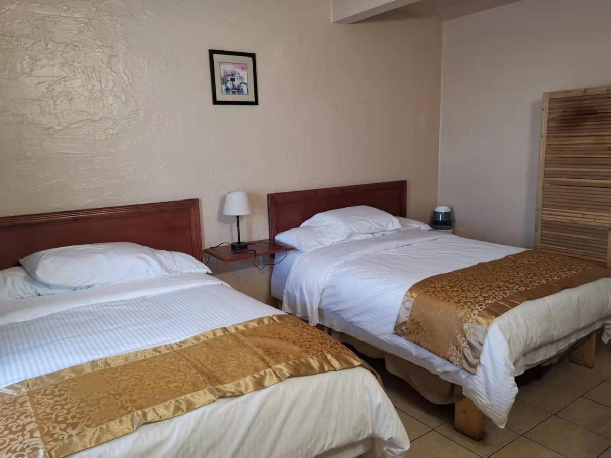 Dundurn Motel Ngoại thất bức ảnh