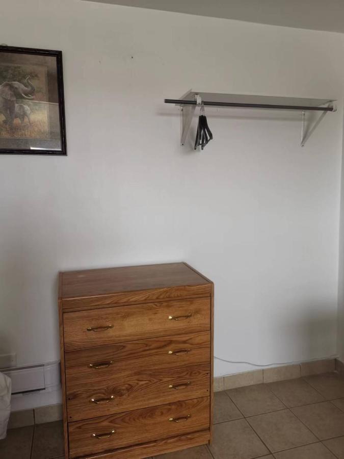 Dundurn Motel Ngoại thất bức ảnh